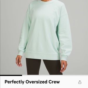Lululemon Perfectly Oversized Crew